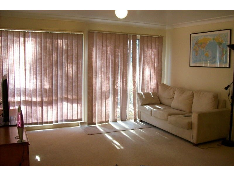 12/33 Lynburn Avenue, Bomaderry NSW 2541