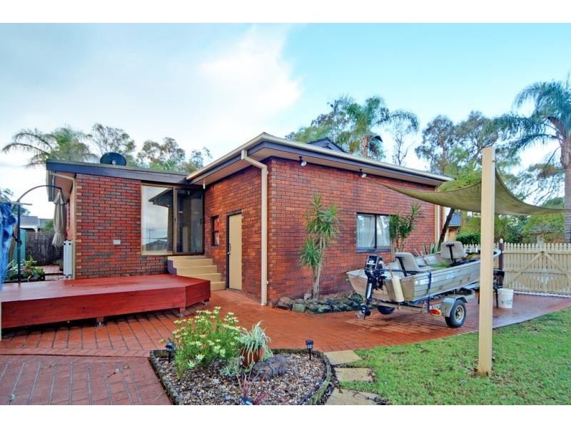 2 Barramundi Avenue, North Nowra NSW 2541