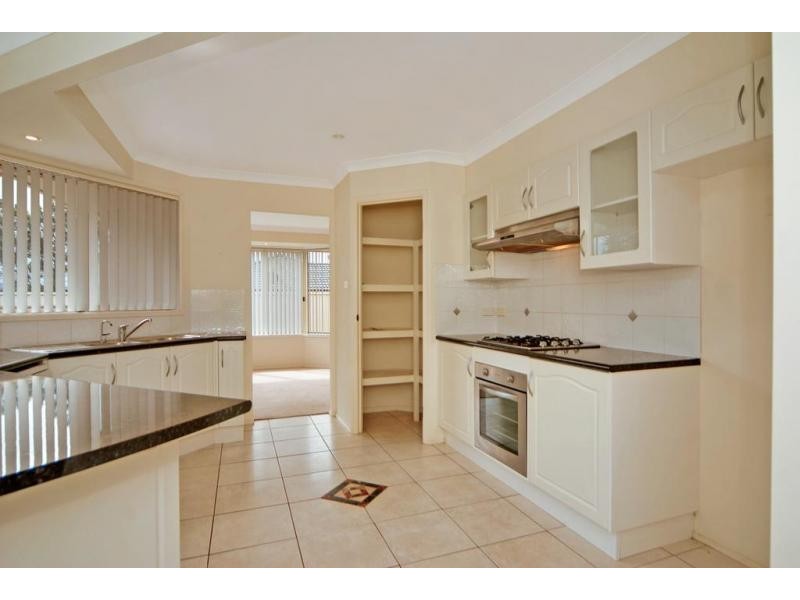 18 Kardella Avenue, Nowra NSW 2541