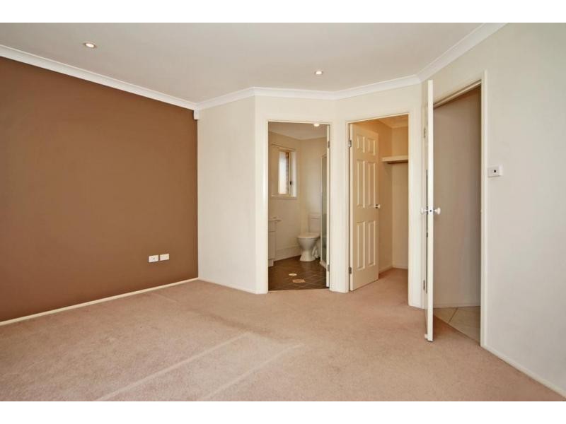 18 Kardella Avenue, Nowra NSW 2541