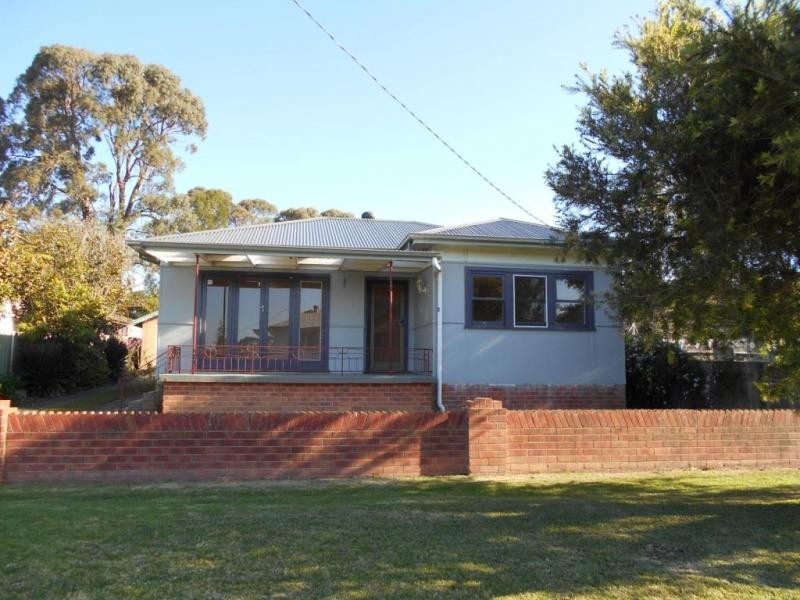2 Ernest Street, Nowra NSW 2541