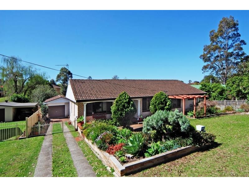13 Seccombe Street, Nowra NSW 2541