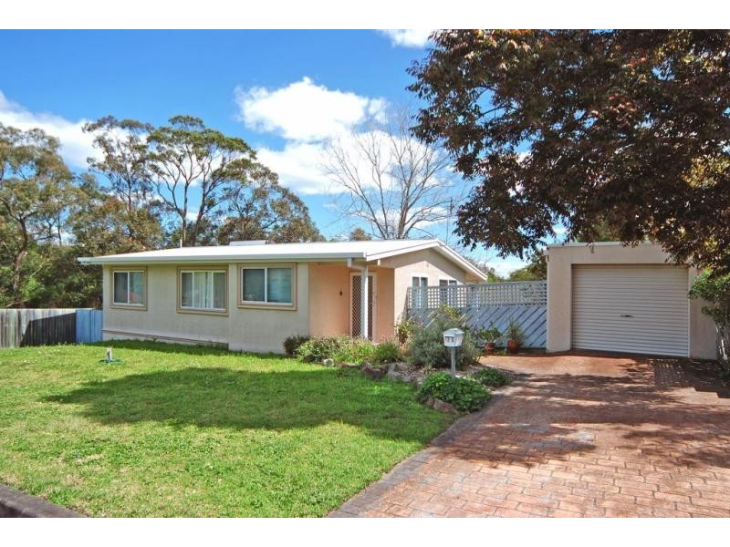 12a Crest Avenue, North Nowra NSW 2541