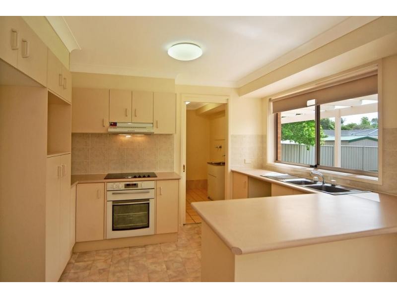 30 Rannoch Drive, West Nowra NSW 2541