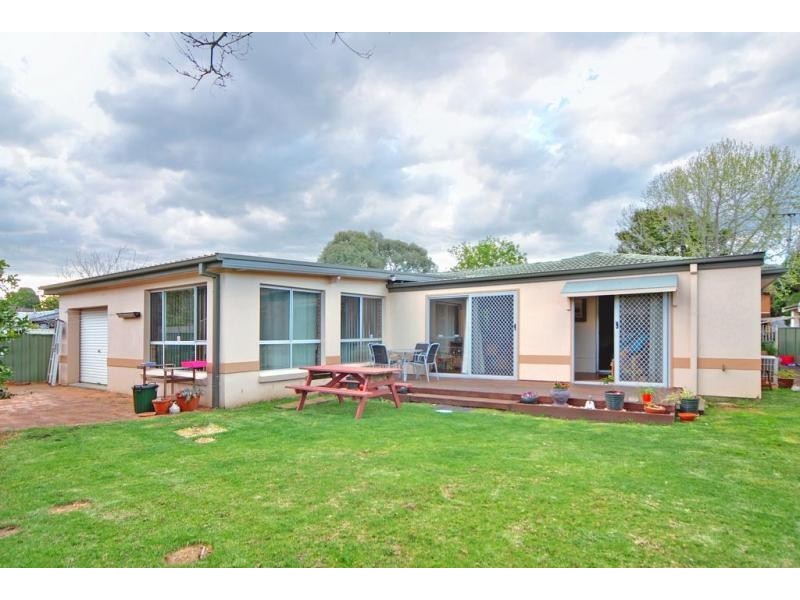 24 Elia Avenue, Nowra NSW 2541