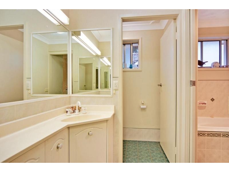 24 Elia Avenue, Nowra NSW 2541