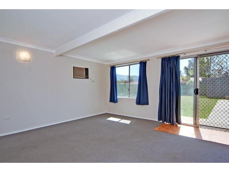 115 West Birriley Street, Bomaderry NSW 2541
