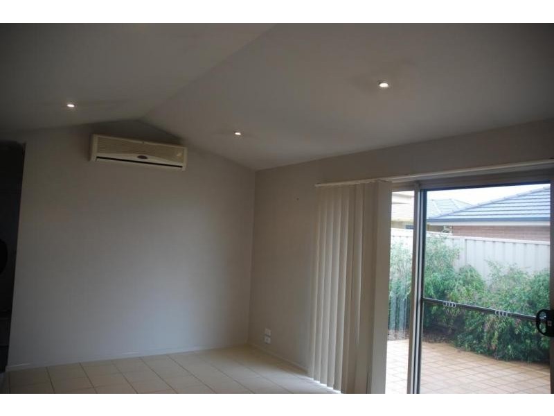 3/35 Sophia Road, Worrigee NSW 2540