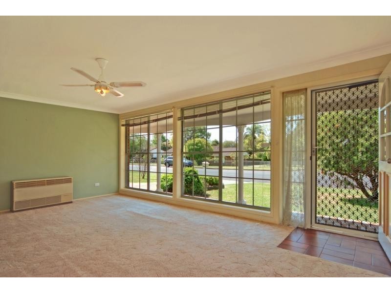 20 Clarke Avenue, North Nowra NSW 2541