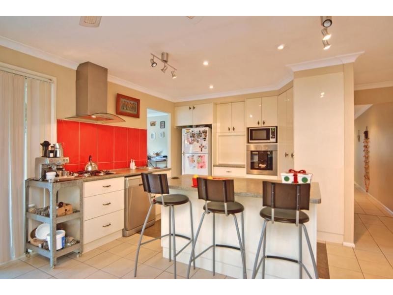 1 Lightwood Drive, West Nowra NSW 2541