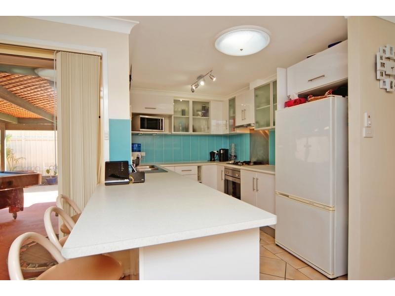 4 Olympic Drive, West Nowra NSW 2541