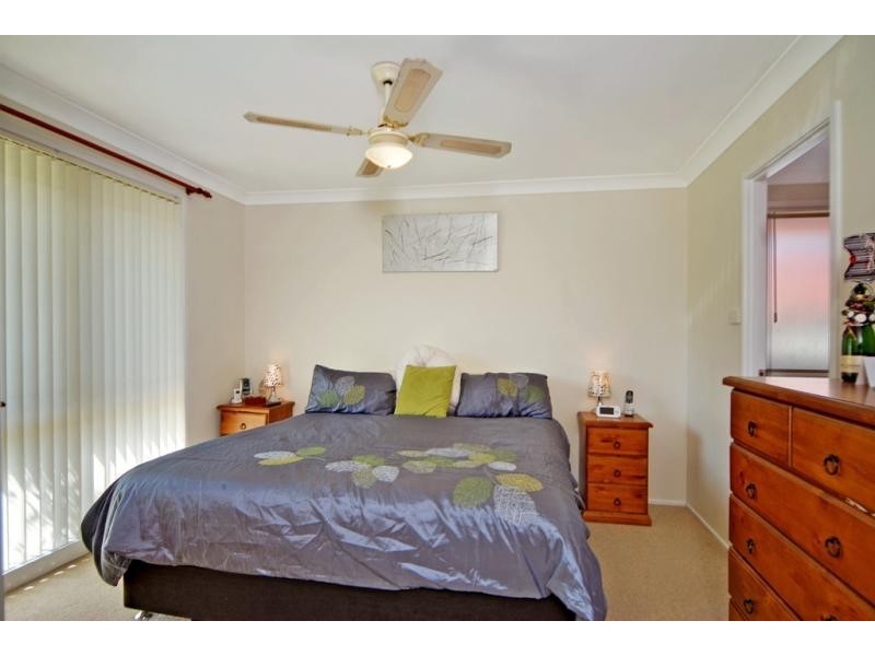 4 Olympic Drive, West Nowra NSW 2541