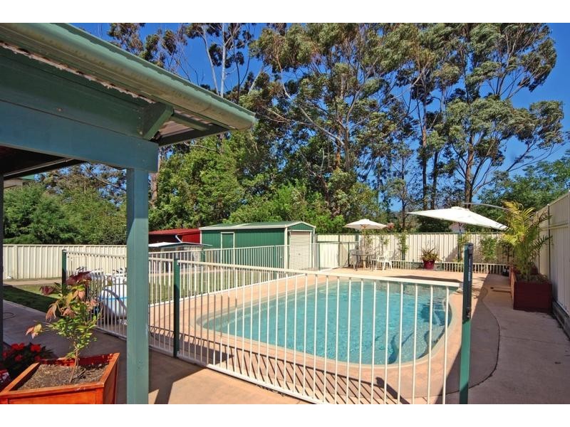 4 Olympic Drive, West Nowra NSW 2541
