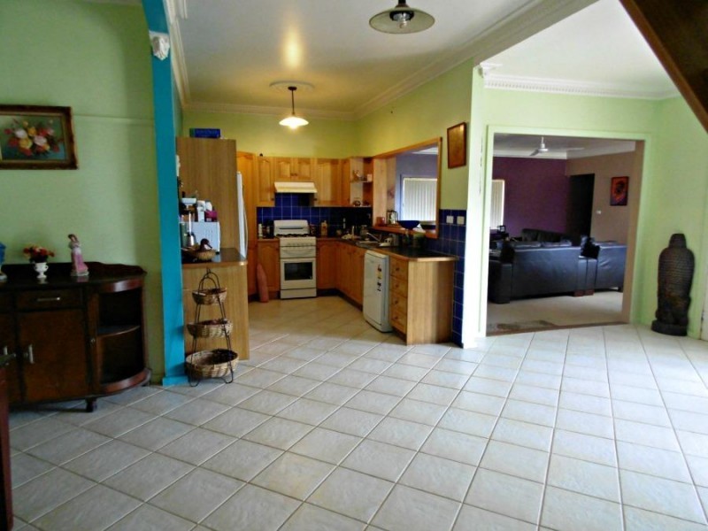 26 Elder Crescent, Nowra NSW 2541