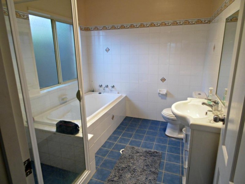 26 Elder Crescent, Nowra NSW 2541