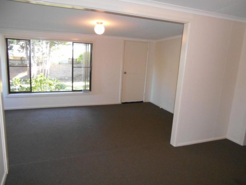 16 Turley Avenue, Bomaderry NSW 2541