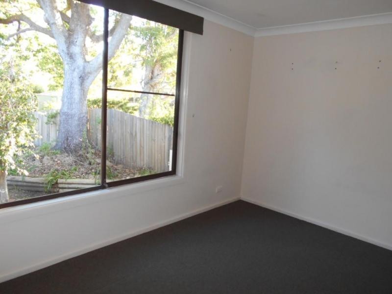 16 Turley Avenue, Bomaderry NSW 2541