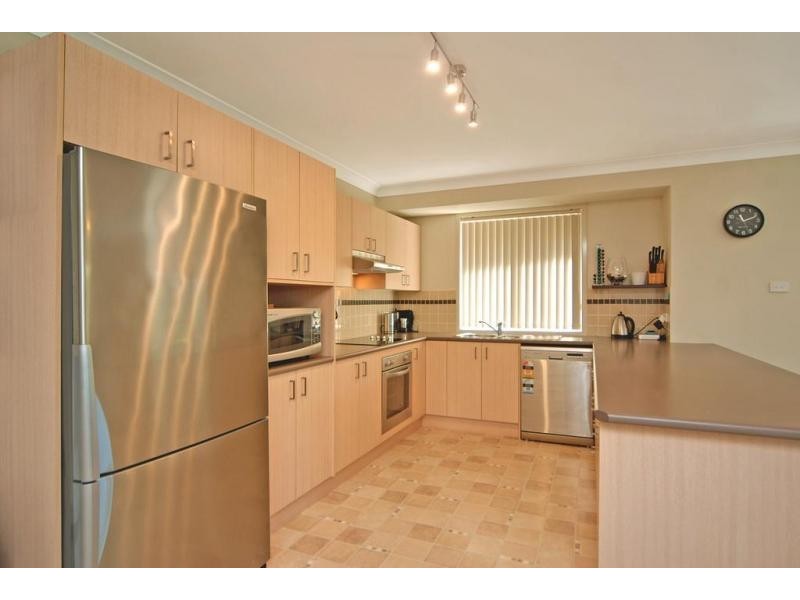 2/115 Hillcrest Avenue, South Nowra NSW 2541