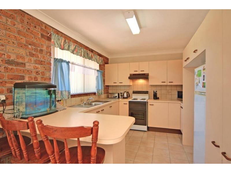 158 McKay Street, Nowra NSW 2541