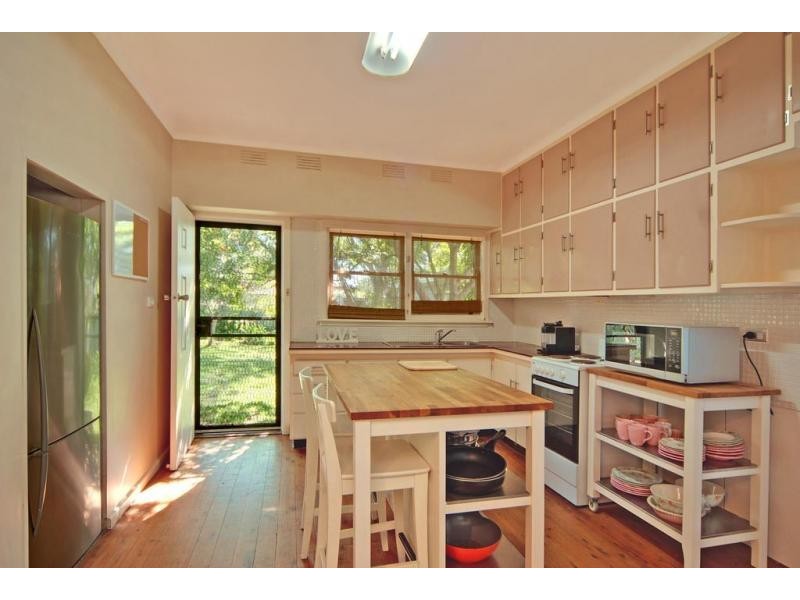 107 East Street, Nowra NSW 2541