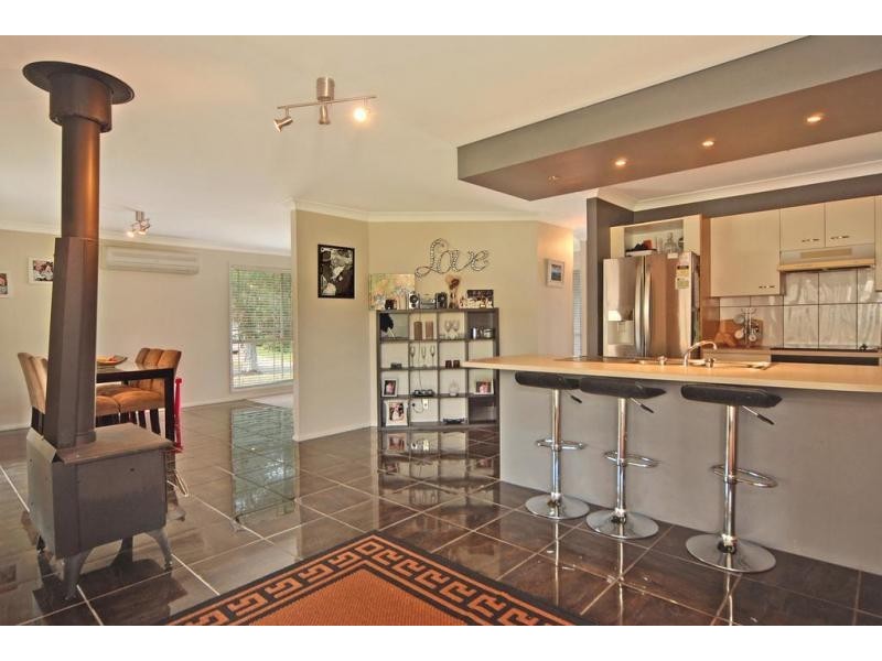 12 Asteria Street, Worrigee NSW 2540