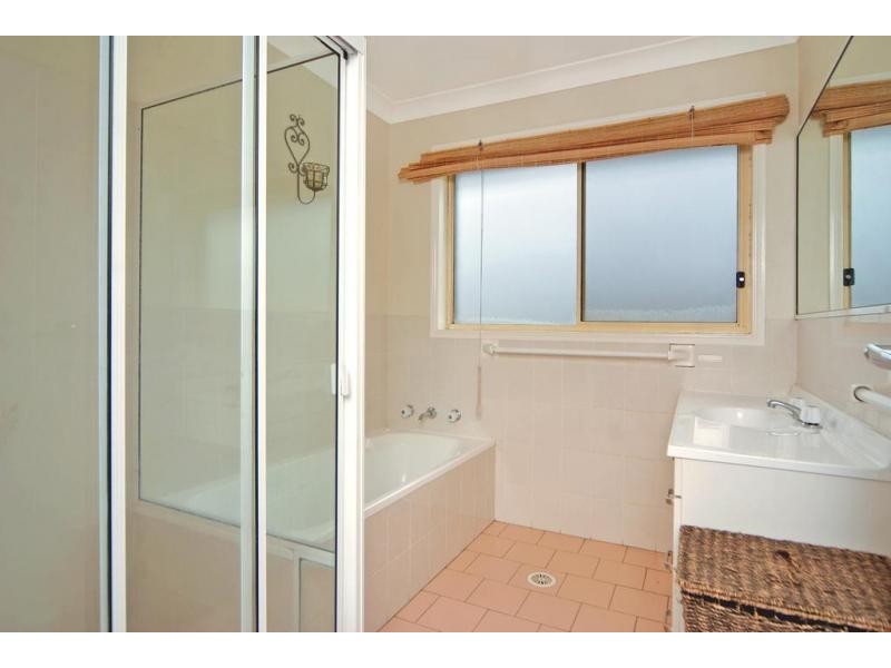 12 Asteria Street, Worrigee NSW 2540