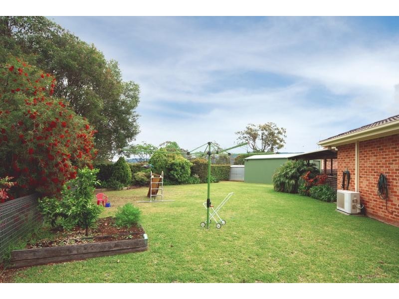 8 Chebec Close, Bomaderry NSW 2541