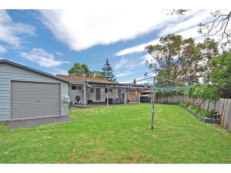 4 Ramsey Grove, Bomaderry NSW 2541