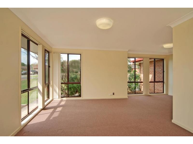 16 Elderberry Avenue, Worrigee NSW 2540