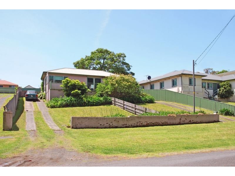 9 South Street, Greenwell Point NSW 2540
