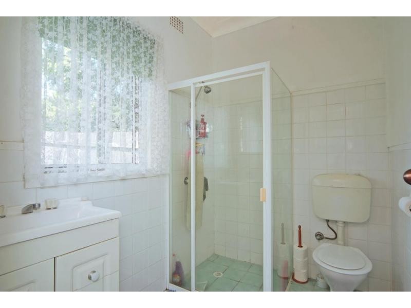 9 South Street, Greenwell Point NSW 2540