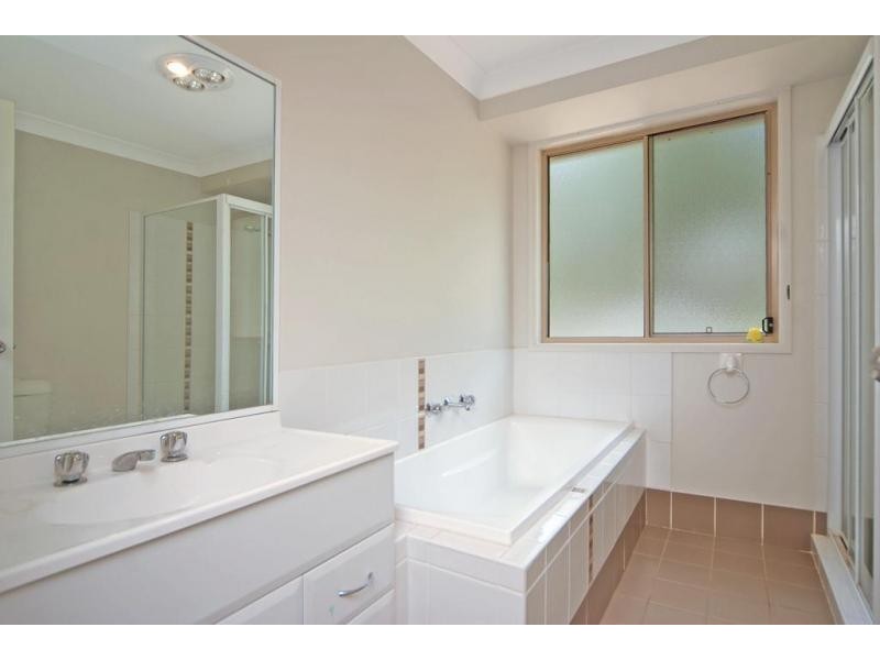 4/76 Hillcrest Avenue, South Nowra NSW 2541