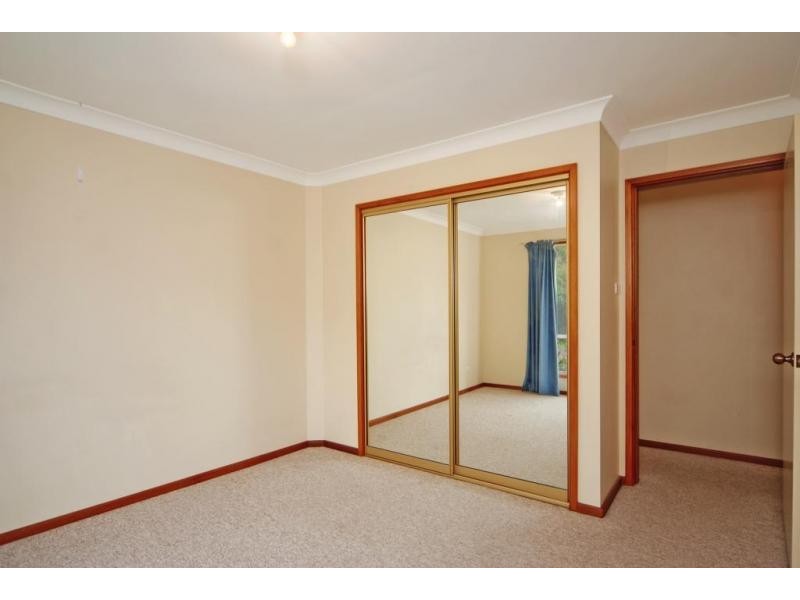 2/47 Brinawarr Street, Bomaderry NSW 2541