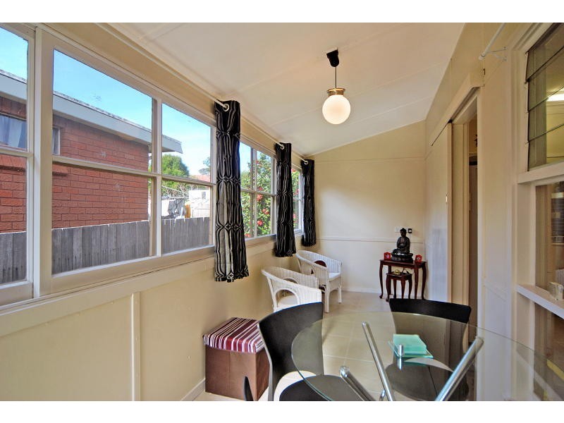 16 Morton Parade, Nowra NSW 2541