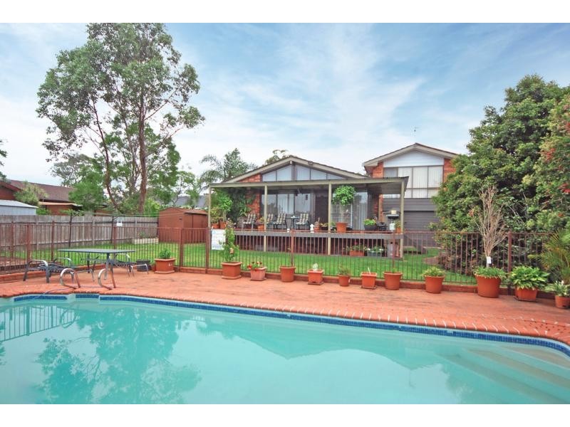 12 Jasmine Drive, Bomaderry NSW 2541