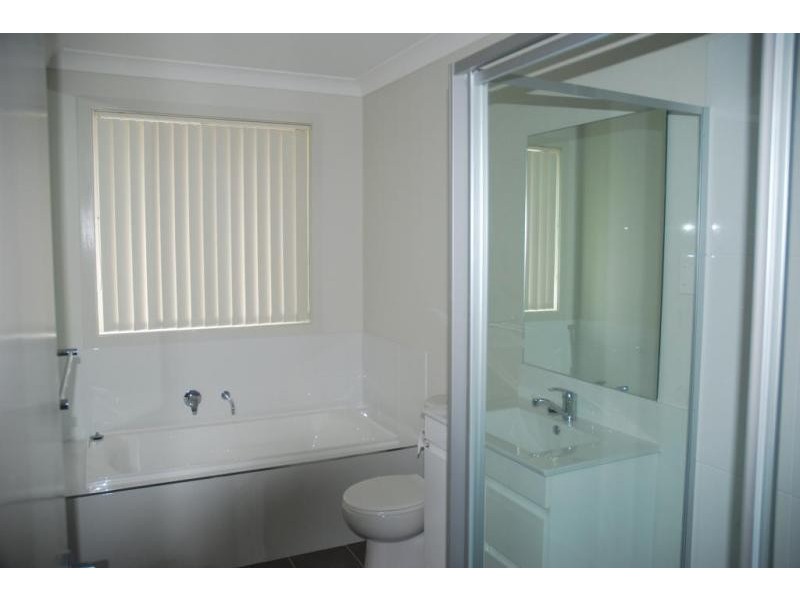 2 Coral Sea Drive, West Nowra NSW 2541