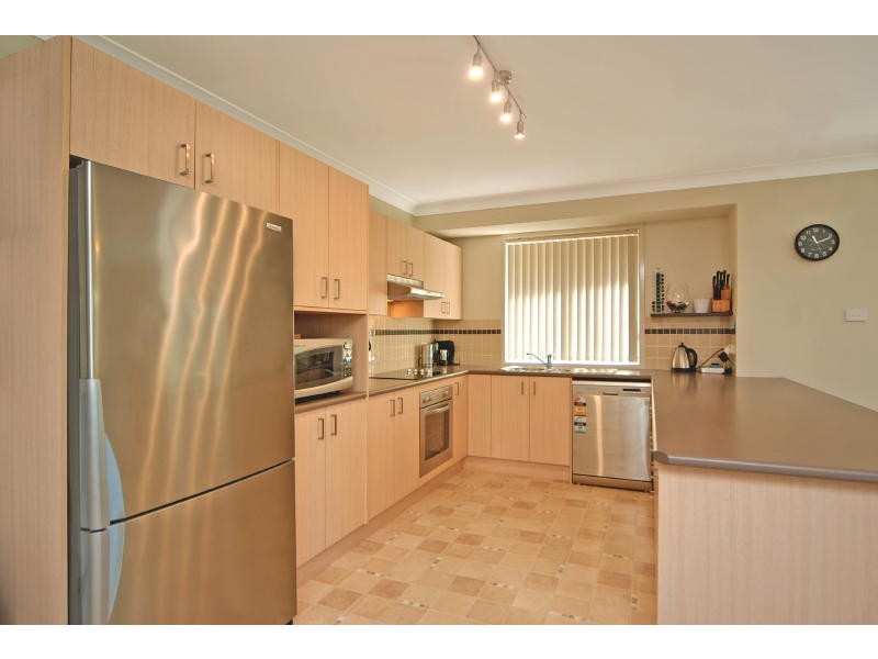 2/115 Hillcrest Avenue, South Nowra NSW 2541