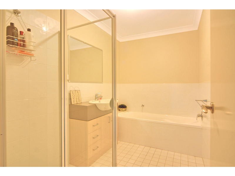 2/115 Hillcrest Avenue, South Nowra NSW 2541