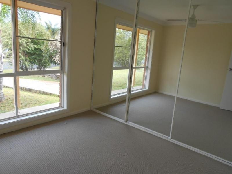 5 Cotton Palm Close, North Nowra NSW 2541