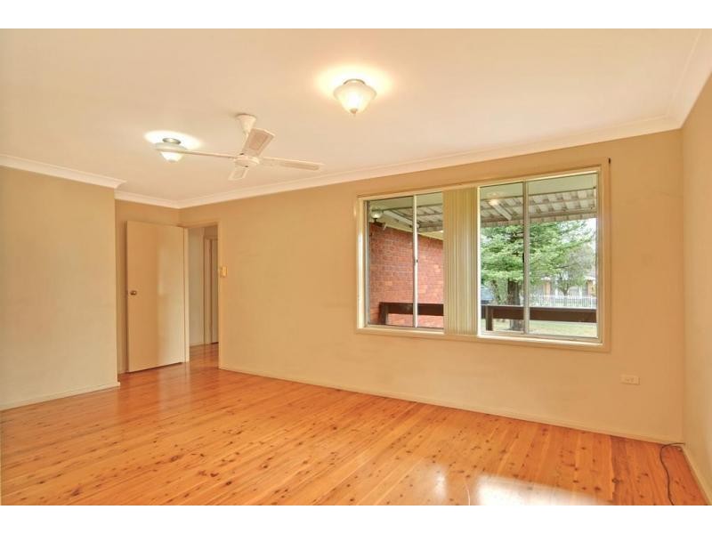 32 Salisbury Drive, Nowra NSW 2541