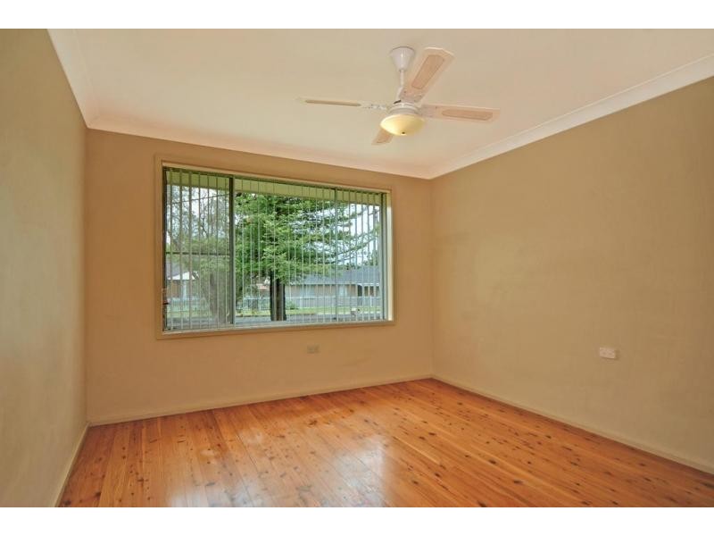 32 Salisbury Drive, Nowra NSW 2541