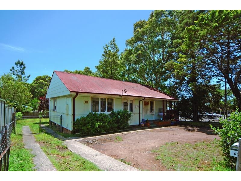 69 Kalandar Street, Nowra NSW 2541