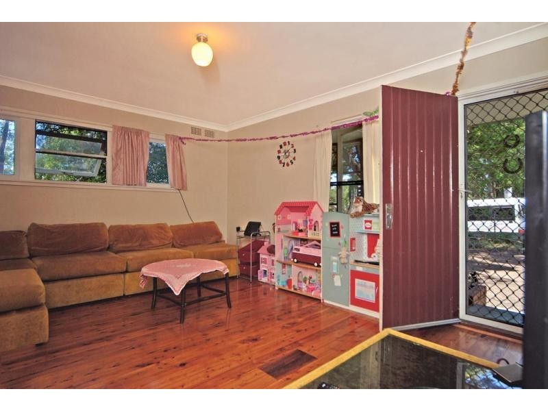 69 Kalandar Street, Nowra NSW 2541