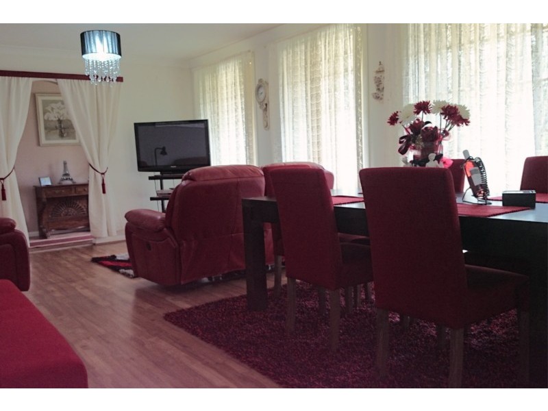 115 Isa Road, Worrigee NSW 2540