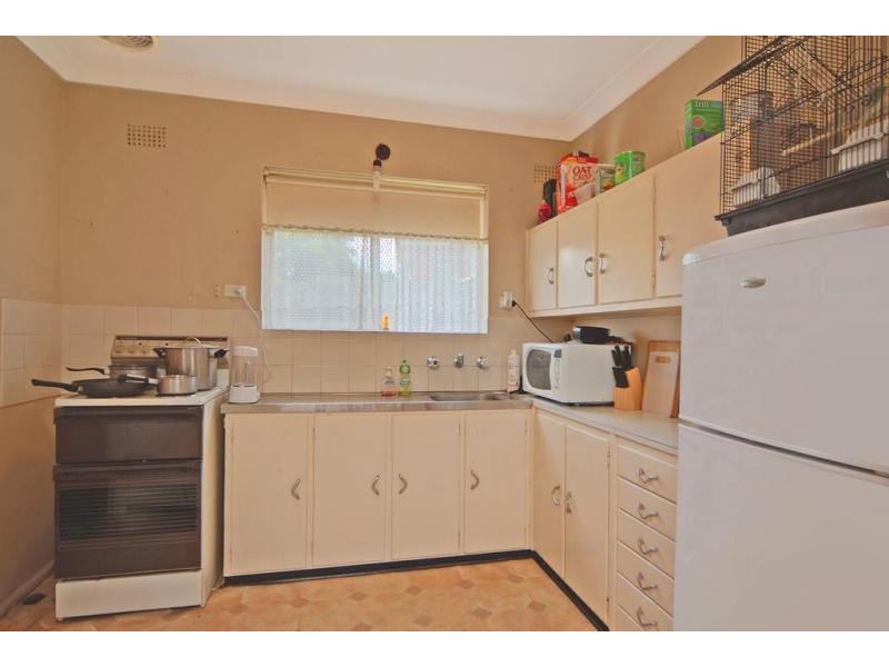 2/40 Plunkett Street, Nowra NSW 2541