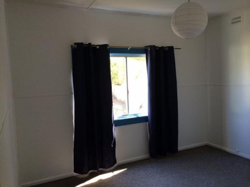 7 Beinda Street, Bomaderry NSW 2541