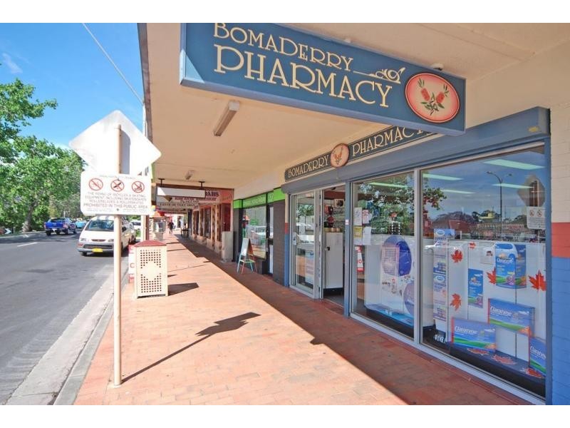 37 Meroo Street, Bomaderry NSW 2541