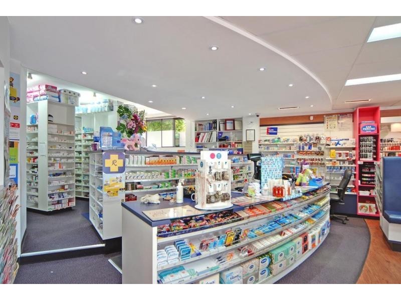 37 Meroo Street, Bomaderry NSW 2541