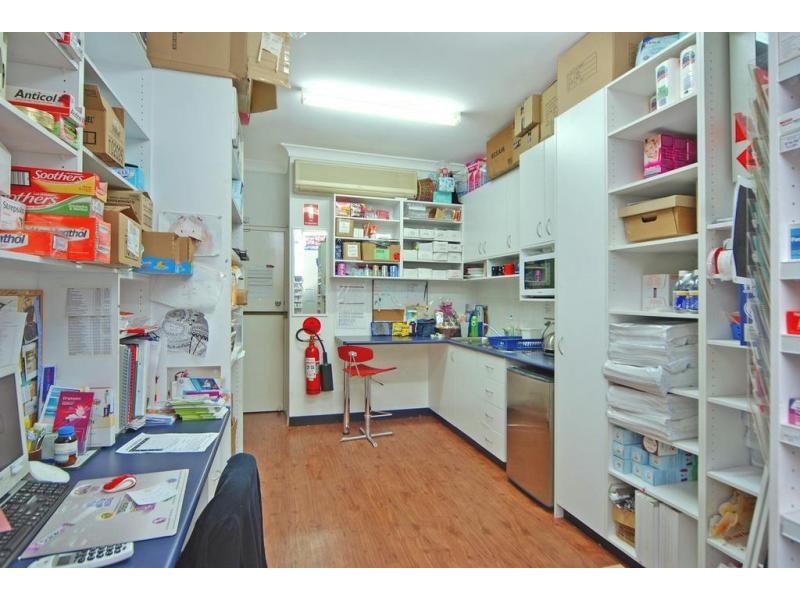 37 Meroo Street, Bomaderry NSW 2541
