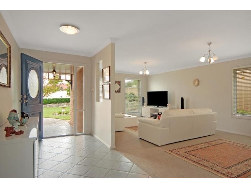 54 Kardella Avenue, Nowra NSW 2541